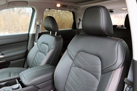 Editorial 2024 nissan pathfinder platinum td 240226 32 jm