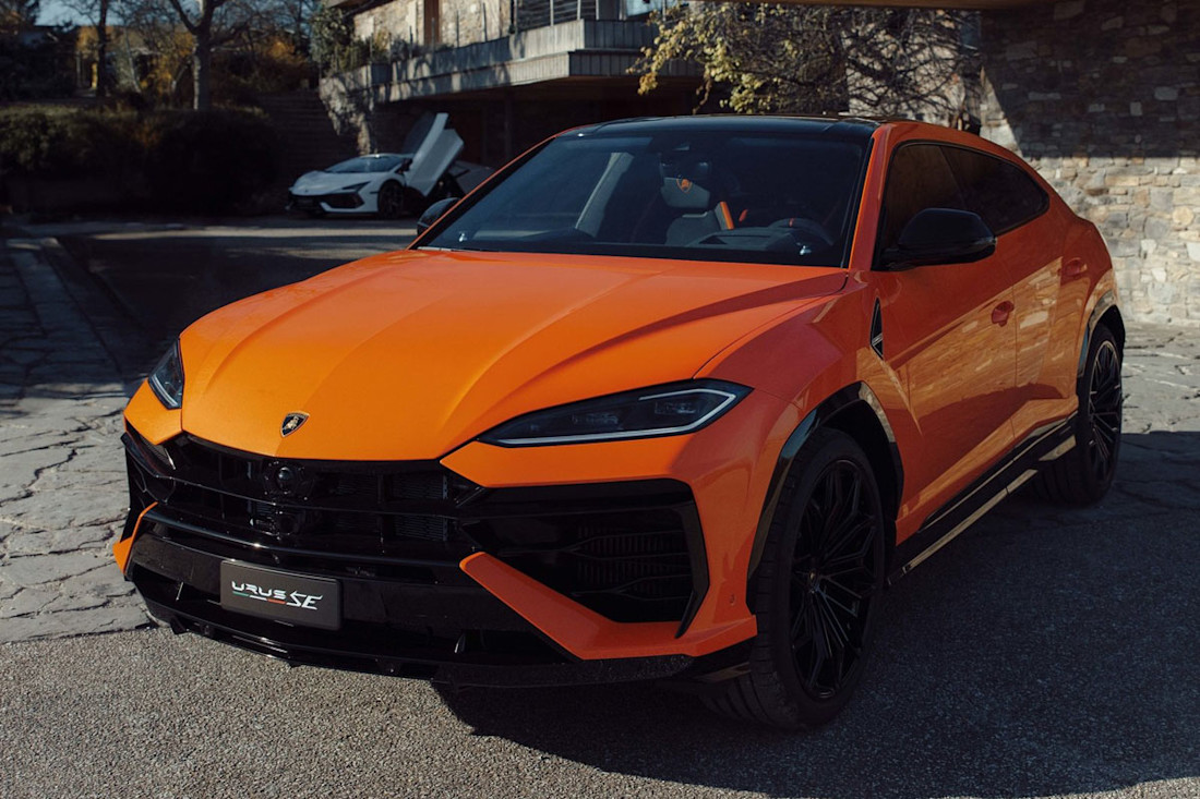 Lamborghini-Urus-SE-2025 (6).jpg