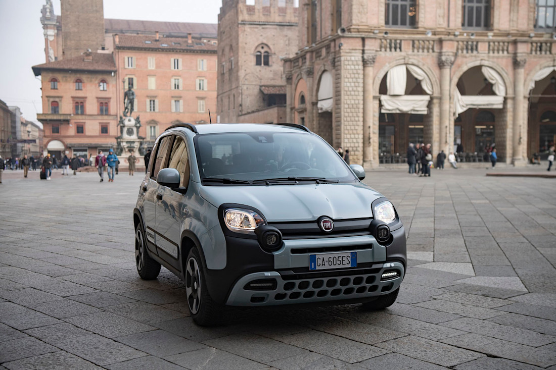 AS24---Fiat-Panda-500-Hybrid-(6).jpg
