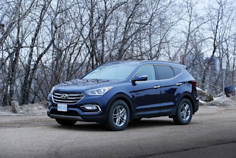 Editorial 2017 hyundai santa fe sport 24 se awd 04 ts