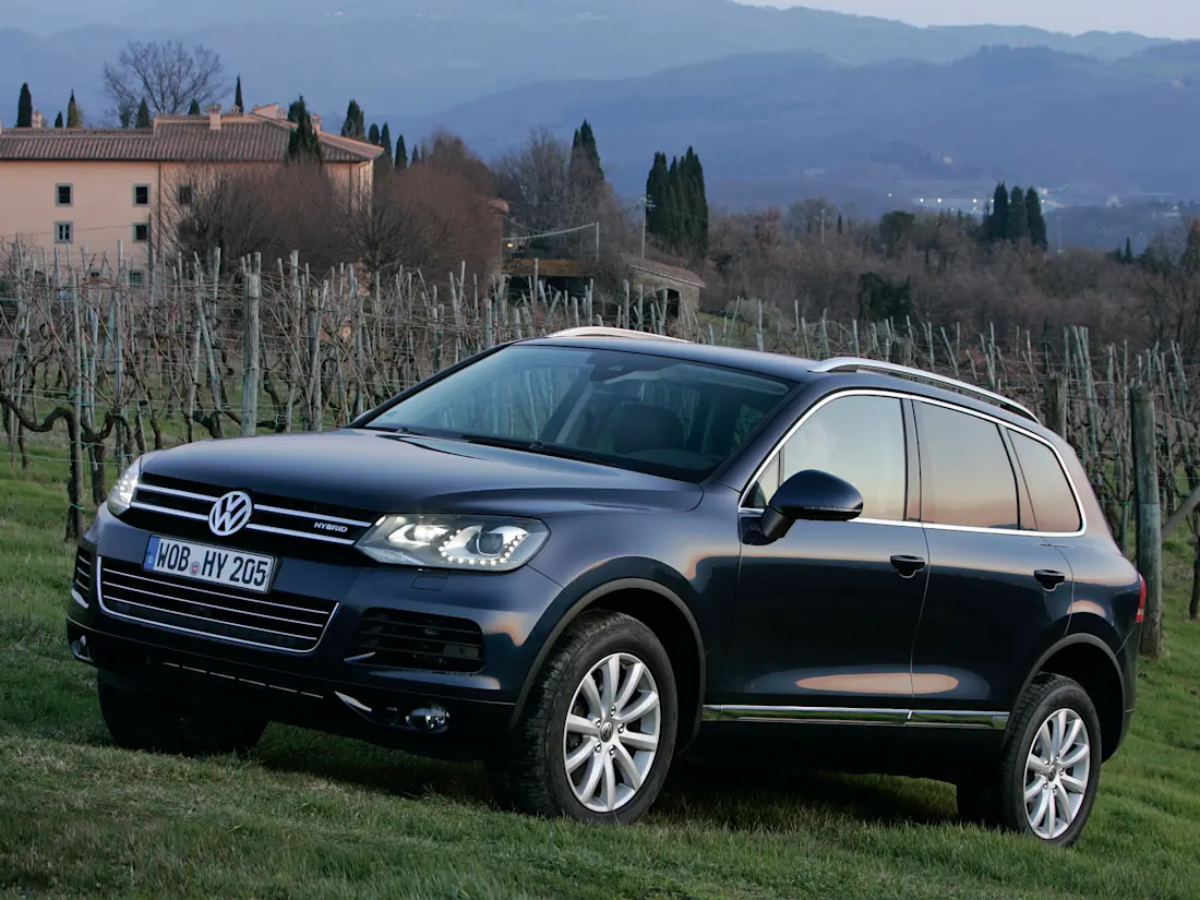 volkswagen touareg hybrid 43