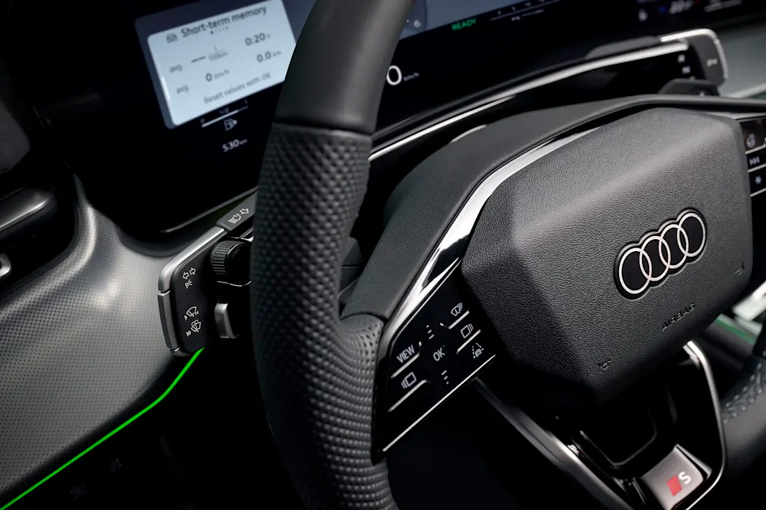 audi-q3-2025-bedieneinheit
