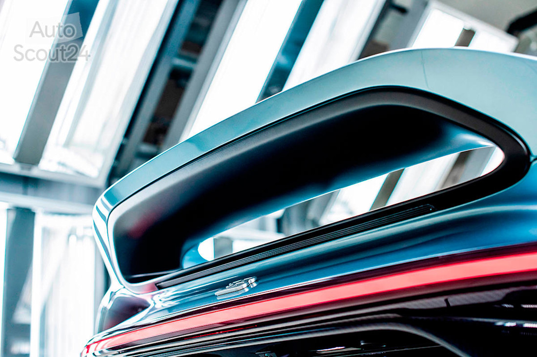 Bugatti Chiron Profilee coche nuevo más caro del mundo (5).jpg