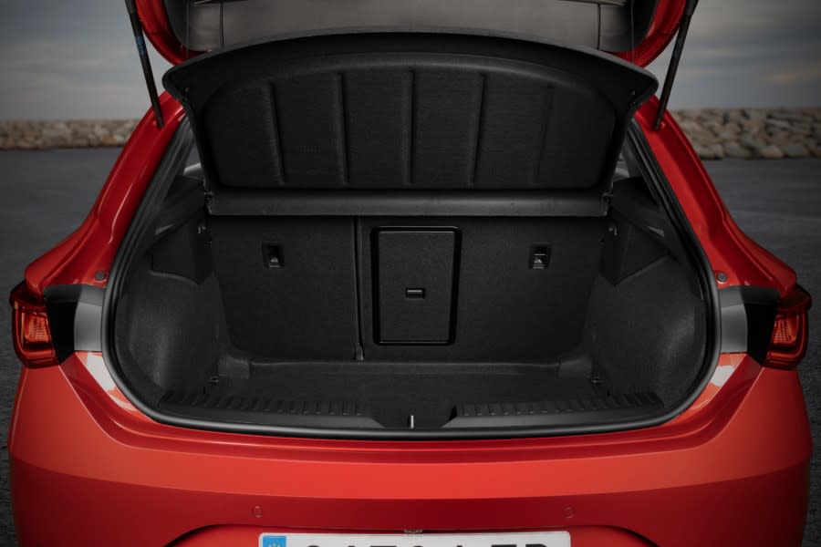 IPP-All-new-SEAT-Leon_102_HQ.jpg