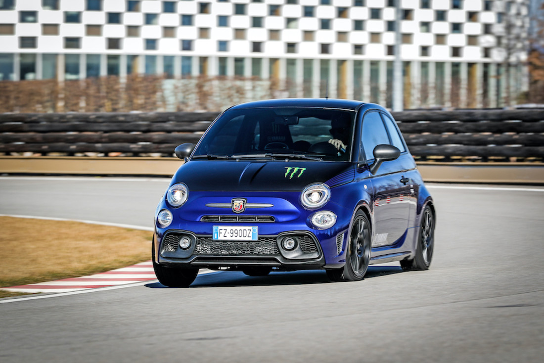 Abarth 595 Scorpionero et Monster Energy Yamaha : deux éditions limitées !