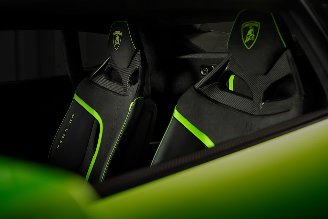 lamborghini-huracan-tecnica-seats