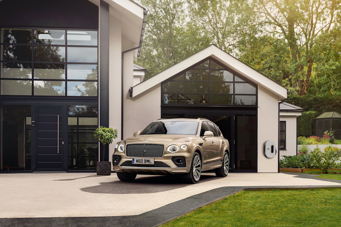 Le Bentley Bentayga Hybrid se rebranche (2021)