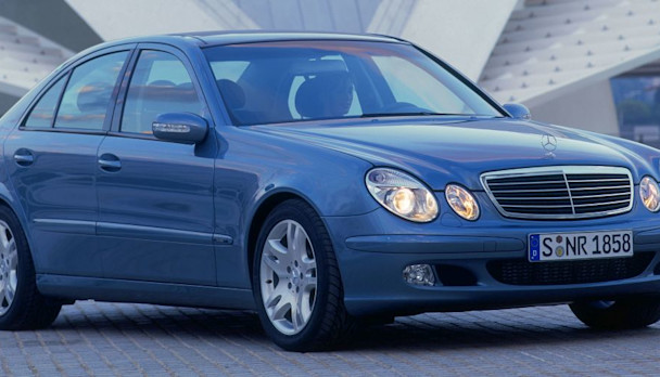 Mercedes-Benz E 270