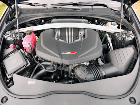 Editorial 18 bh 2016 cadillac cts v