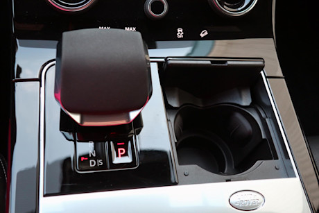 Editorial 2022 land rover range rover velar p400 r dynamic hse 38 jm