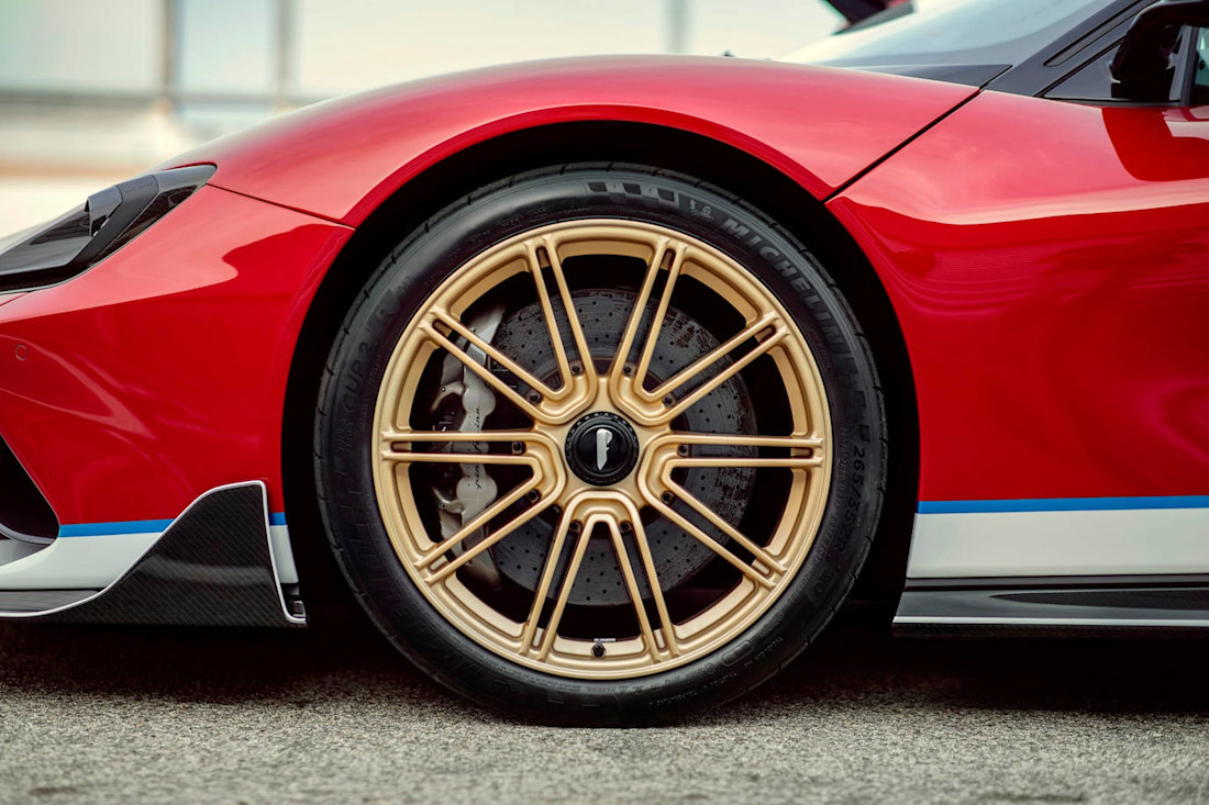 Pininfarina Battista Edizione Nino Farina-autoscout24 (4).jpg