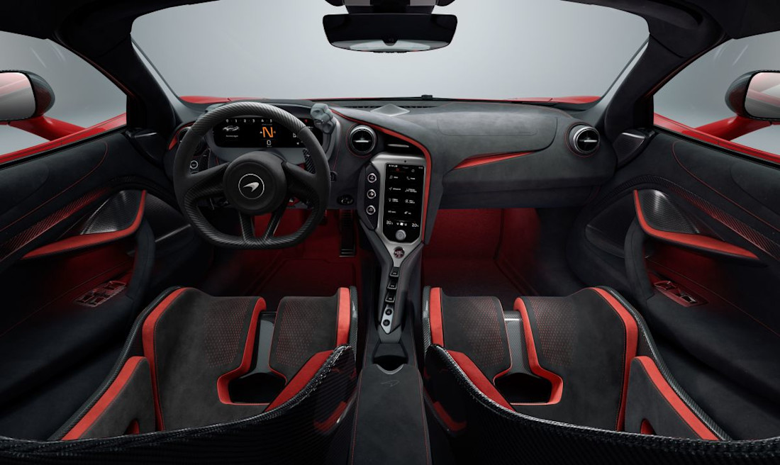 mclaren_750s_coupe_41
