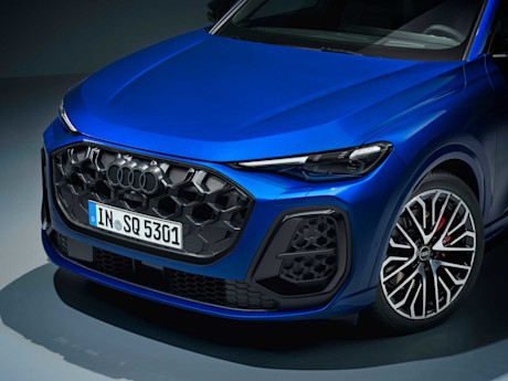 Editorial 2025 audi sq5 edit 11