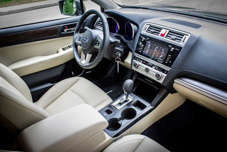 Editorial 2015 subaru outback 25i ltd bm 24