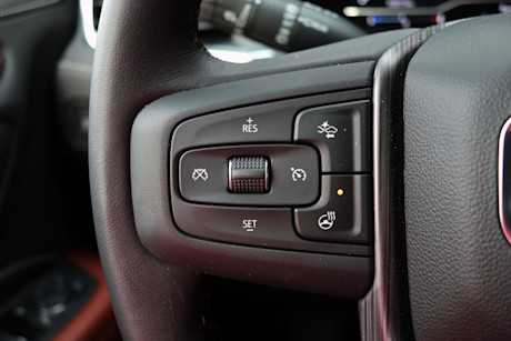 Editorial 2023 gmc yukon denali ultimate 22 jm