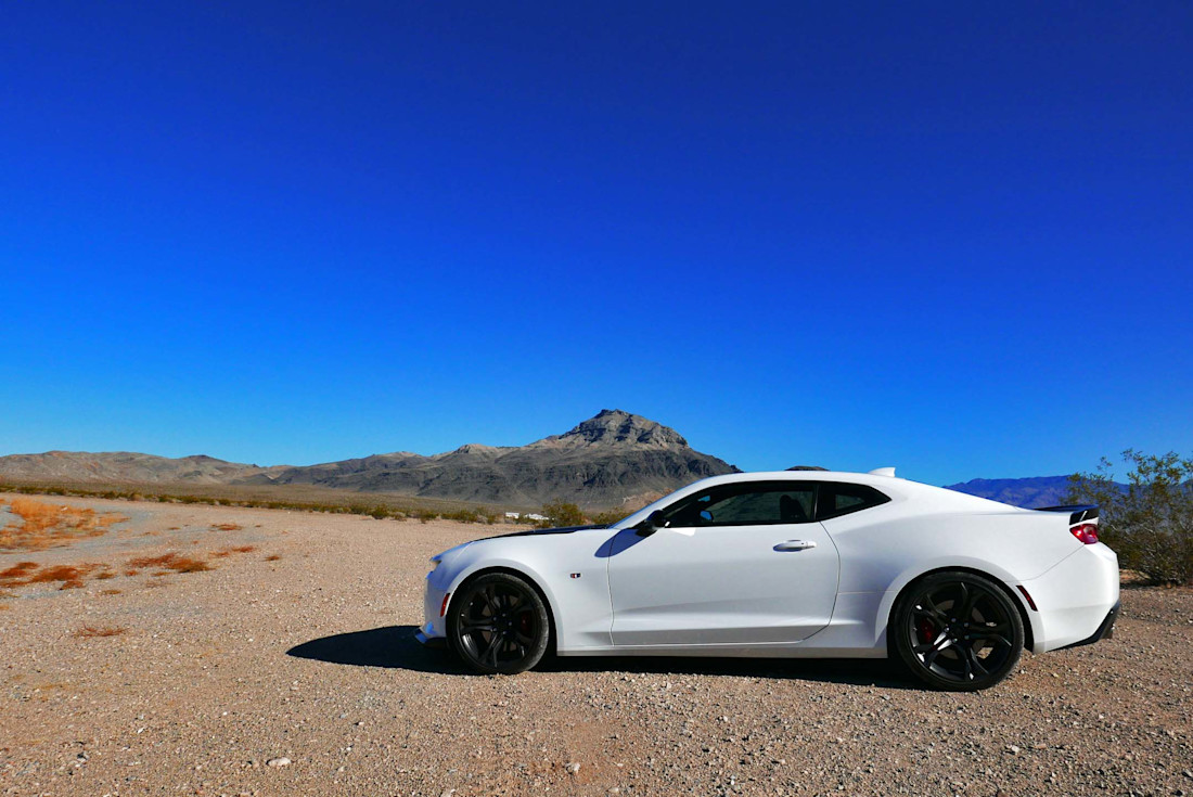Editorial 2017 chevrolet camaro 1le 05 bh