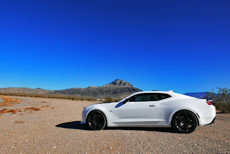Editorial 2017 chevrolet camaro 1le 05 bh