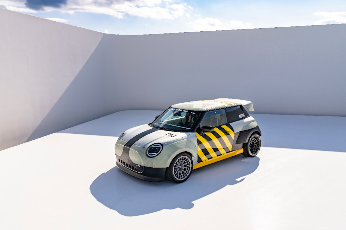 Mini-John-Cooper-Works-Deus-ex-machina-2025 (28).jpg