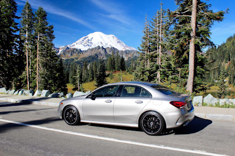 Editorial 2019 mercedes benz a 220 08 pb