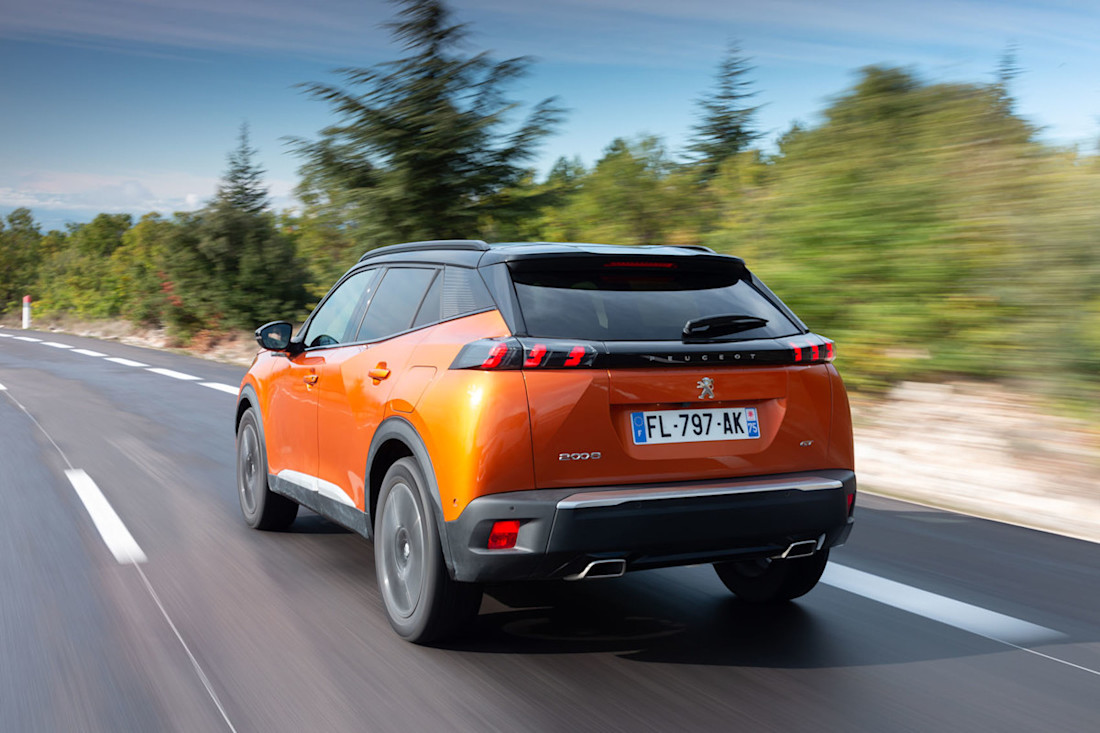 peugeot-2008-back