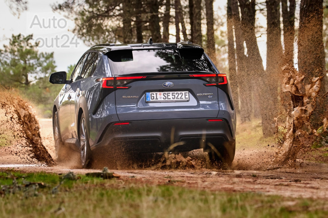 Subaru Solterra (41).jpg