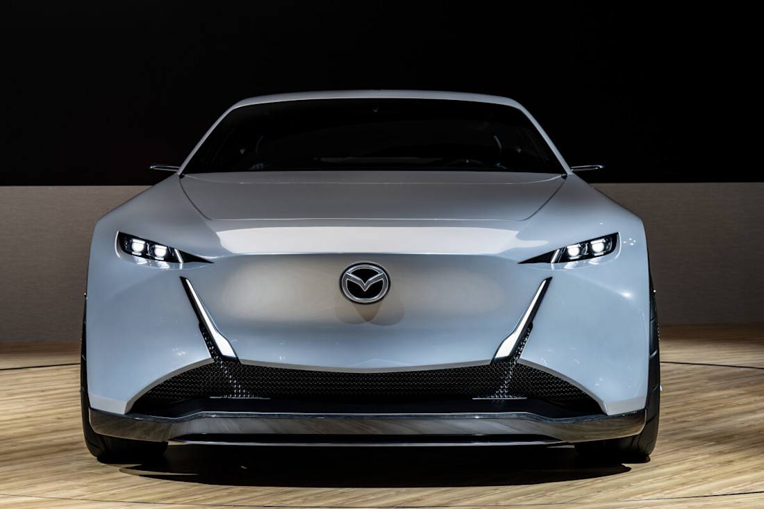 mazda_vision_x-coupe_3.jpg