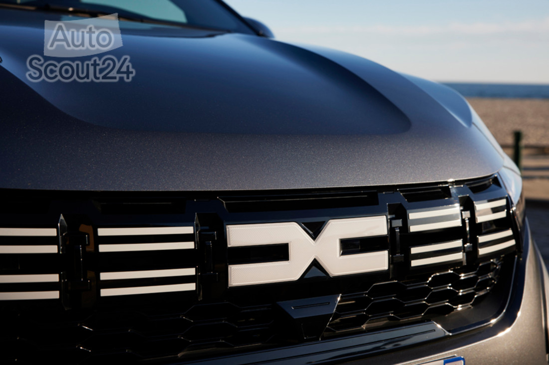 dacia-jogger-hybrid (7).jpg