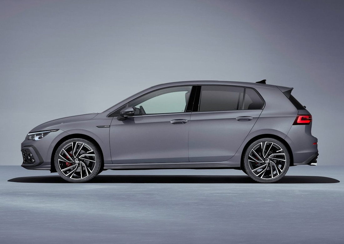 Volkswagen-Golf_GTD-2021-1280-03.jpg