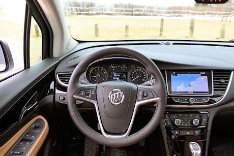 Editorial 2017 buick encore awd premium 21 ew