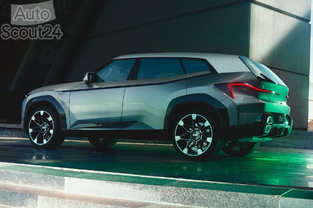 BMW-XM_Concept-2021-1280-08 (1).jpg