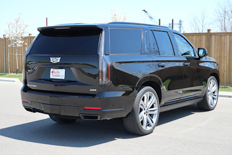2025 Cadillac Escalade Review Image