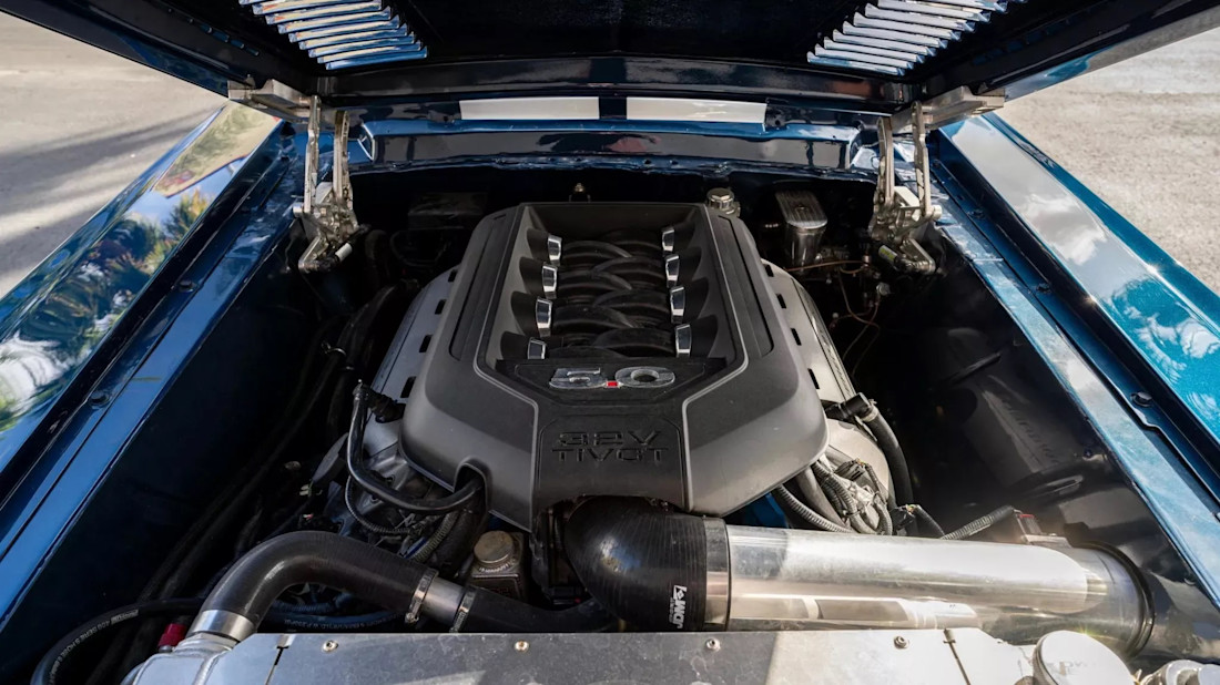 Ford-mustang-1968-off-road-restomod (1).jpg