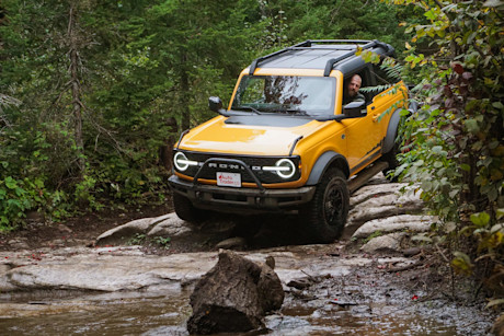 Editorial 2021 ford bronco 2 door wildtrak 11 di