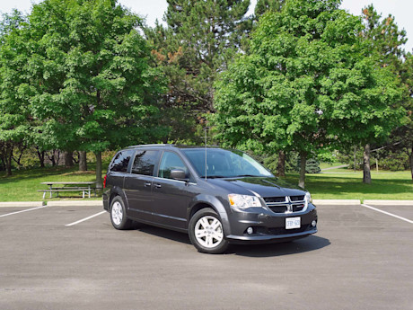 Editorial 2018 dodge grand caravan crew plus 07 jb