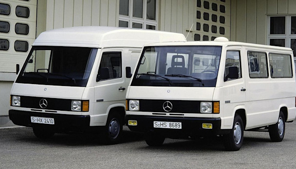 Mercedes-Benz MB 100