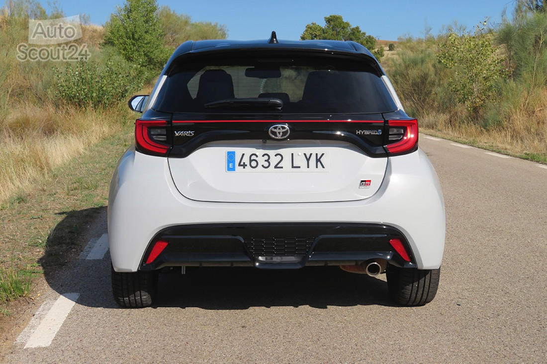 11_toyota_yaris_gr.JPG