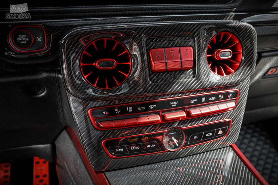 Mercedes-clase-g-pick-up-BRABUS-P900-Rocket-Edition (19).jpg