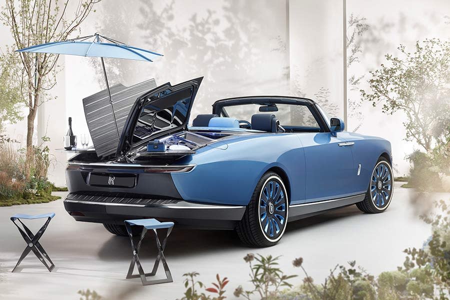 P90423783_highRes_rolls-royce-boat-tai.jpg