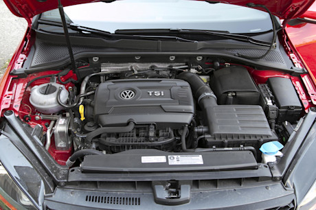 Editorial 2015 volkswagen gti 5 door performance package jw 10