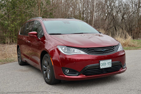 Editorial 2019 chrysler pacifica hybrid 03 jm