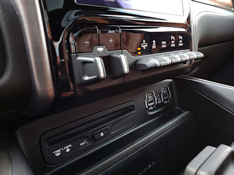 Editorial 2019 ram 1500 laramie longhorn 21 sw