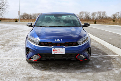 Editorial 2022 kia forte gt line 01 jm