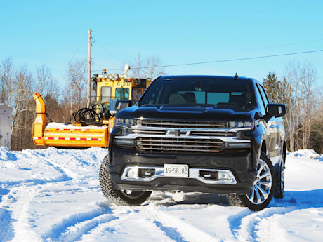 Editorial 2019 chevrolet silverado high country 02 jp