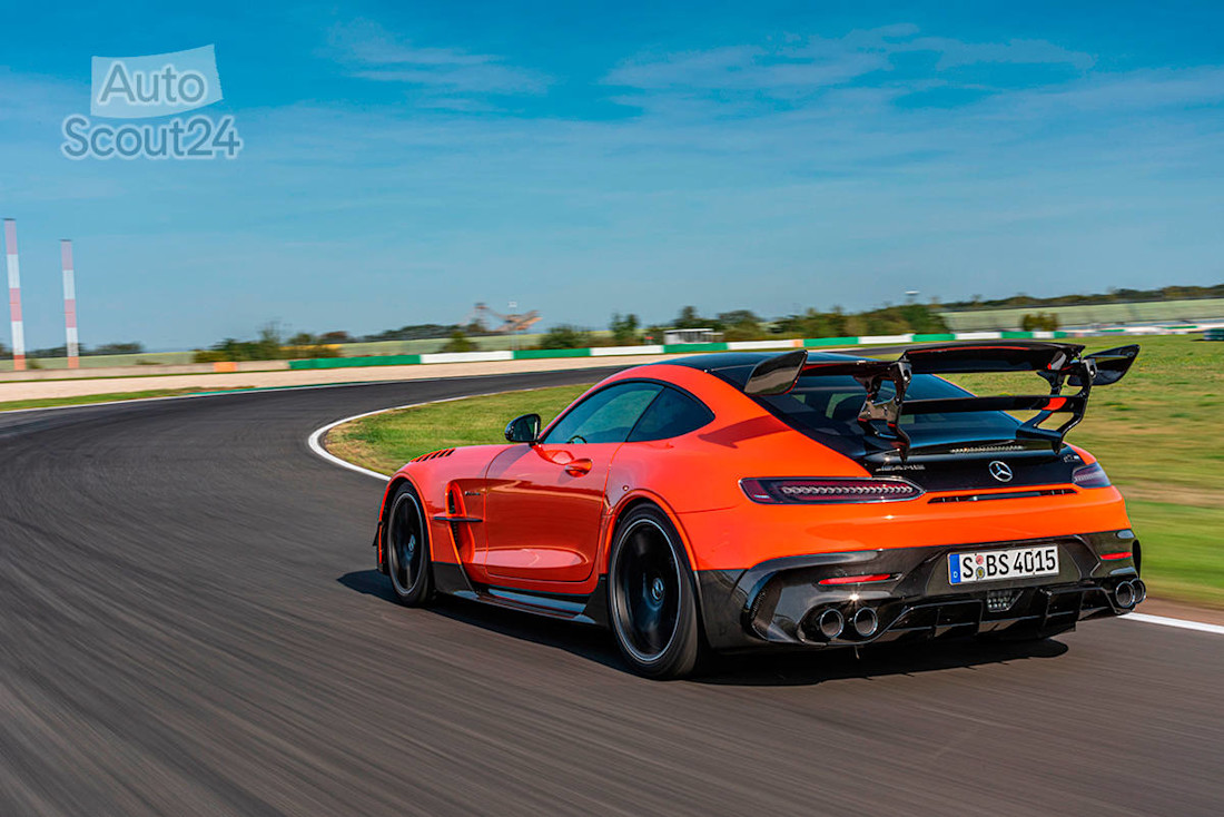 Nuevo Mercedes AMG GT Black Series 2021 (10).jpg
