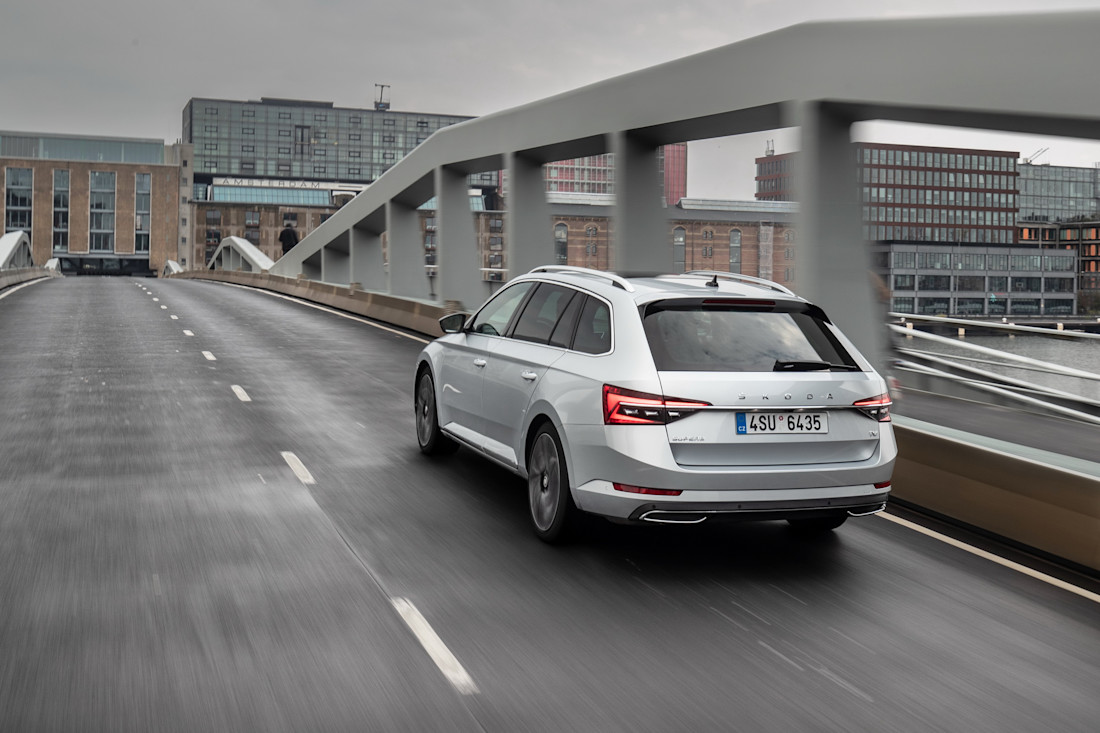 AS24 - Skoda Superb IV (10).jpg