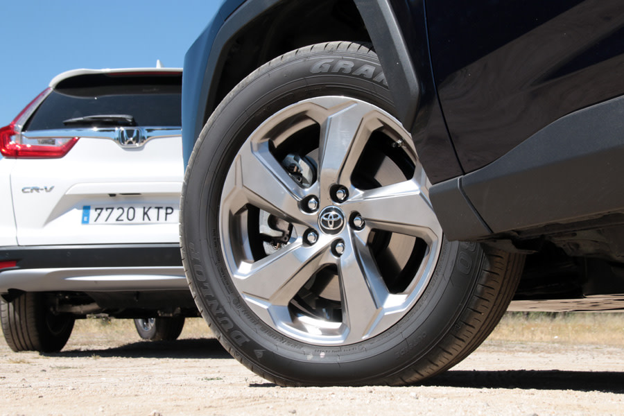 compa-crv-rav4 (12).JPG