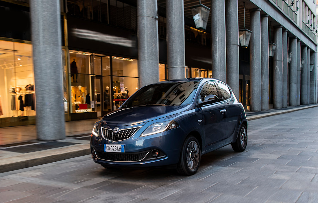 Nuova Ypsilon: look rinnovato, nuovi allestimenti e una gamma motori rinnovata