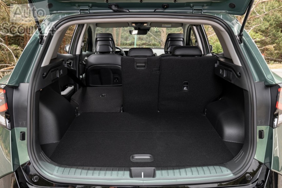 KIA SPORTAJE PHEV_050(1).jpg
