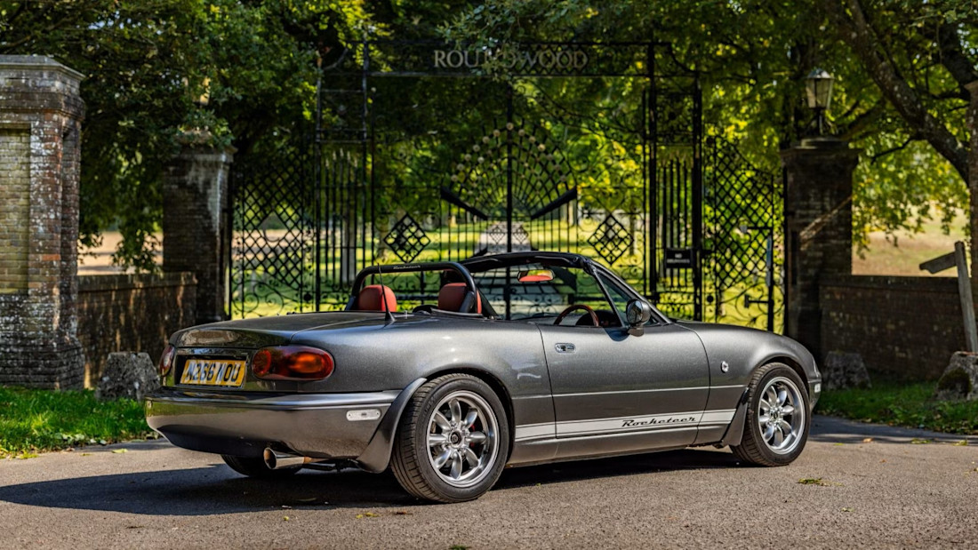 mazda-mx-5-restomod-rocketeer (2).jpg