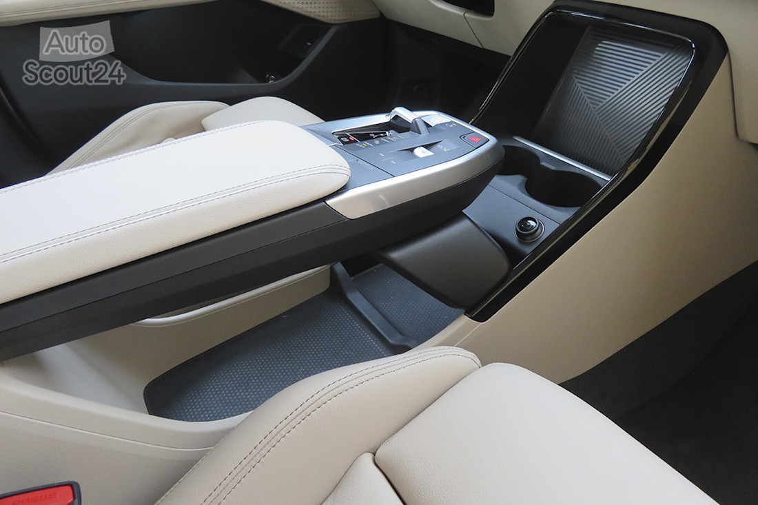 25_bmw serie active tourer.JPG
